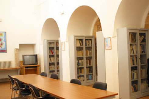 Biblioteca comunale Biblioteca comunale